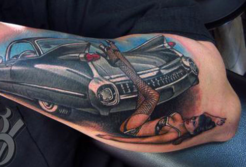 I tatuaggi di auto più assurdi: foto
