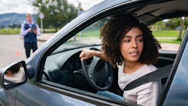 Consigli per fare una retromarcia sicura da professionisti