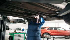 Svuotare il serbatoio auto