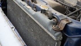 Liquido raffreddamento radiatore, come sostituirlo