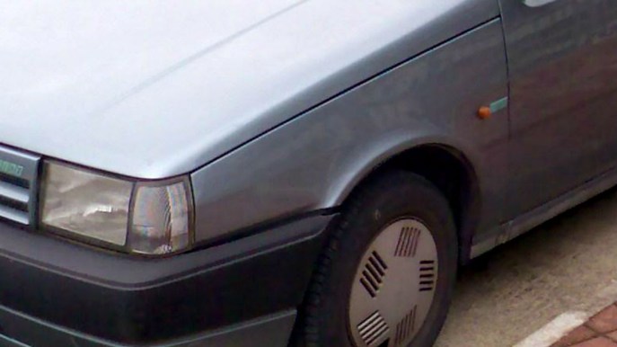 L’auto del Commissario Montalbano: una Fiat Tipo grigia degli anni ’90