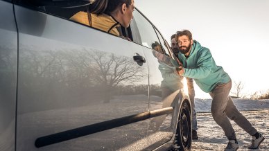 L'auto non parte: il metodo infallibile per ripartire