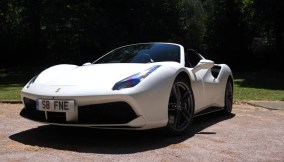 Ferrari 488 spider optional da oltre 100 mila euro