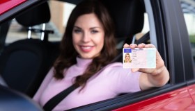 Significato dei codici della patente: cosa sapere per viaggiare sicuri