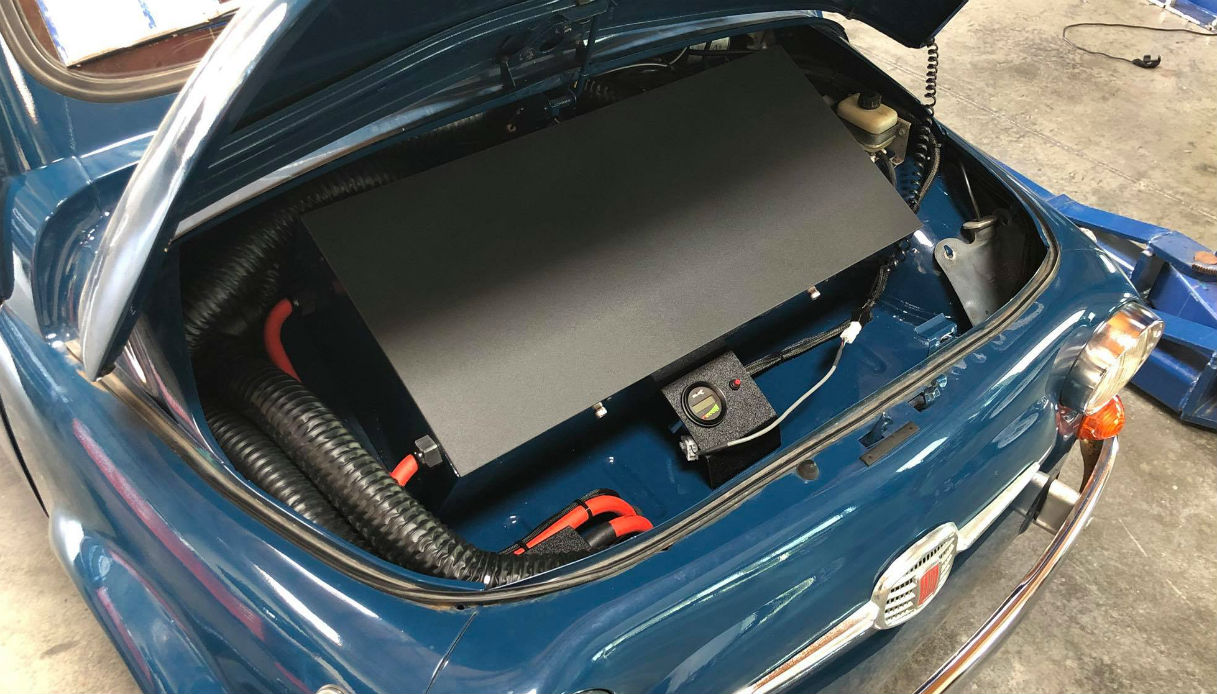 La Fiat 500 Giardinetta diventa elettrica con le batterie Tesla