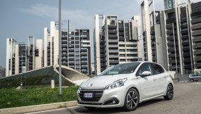 Peugeot 208 Signature, un modello inedito per celebrare i successi del modello