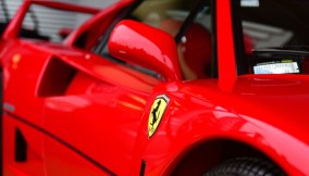 falso costruttore ferrari f40