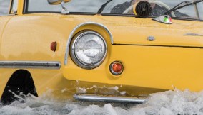 Amphicar, la prima auto anfibia in Italia