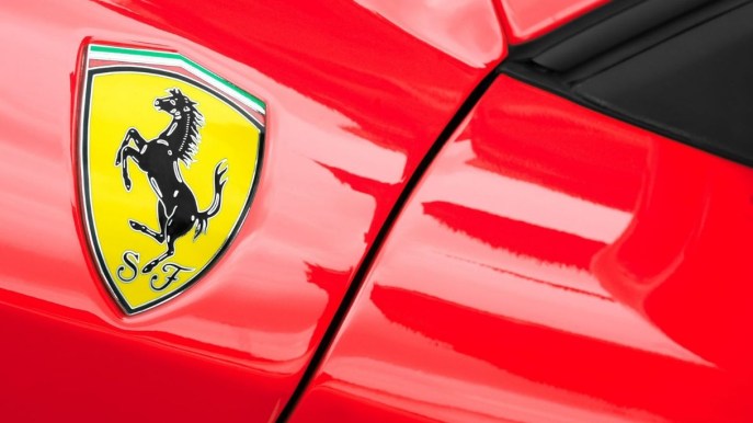 Ferrari Purosangue, il nuovo SUV di Maranello in uscita tra un anno