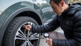 Controllare pressione gomme