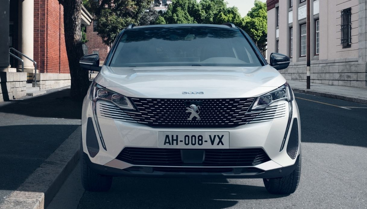 Peugeot 3008, il SUV leader di mercato