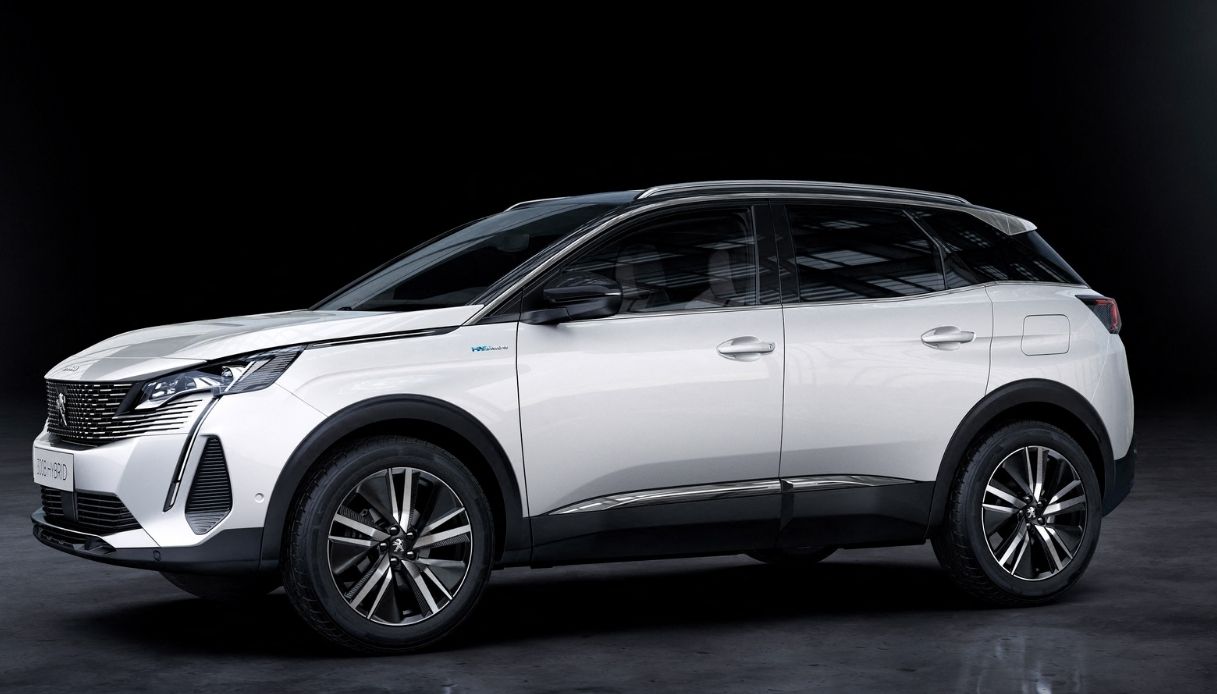 Il nuovo SUV Peugeot 3008 per l'Italia