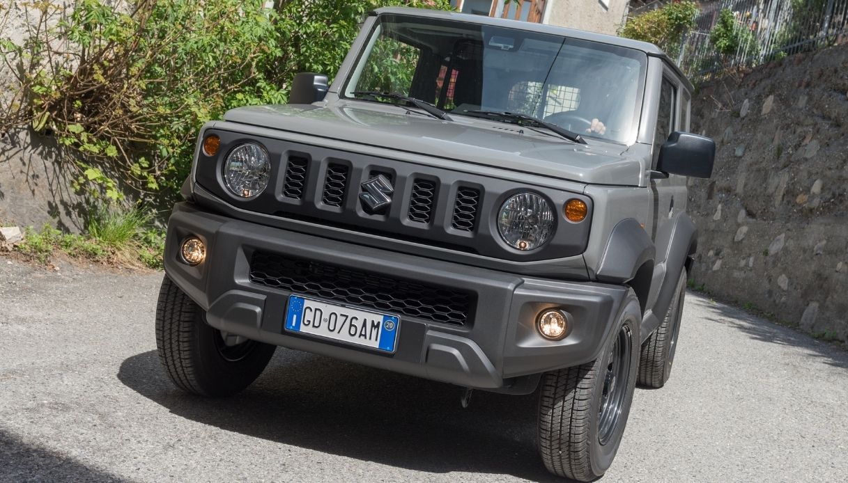 Suzuki JIMNY 1.5 PRO, il ritorno