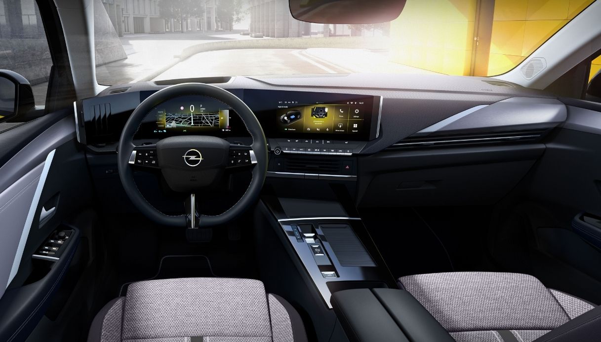 Gli interni della nuova Opel Astra