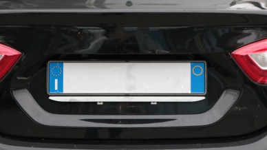 Come capire l'anno di immatricolazione dell'auto dalla targa