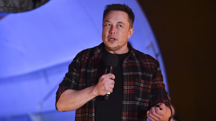 Elon Musk vende le sue azioni Tesla