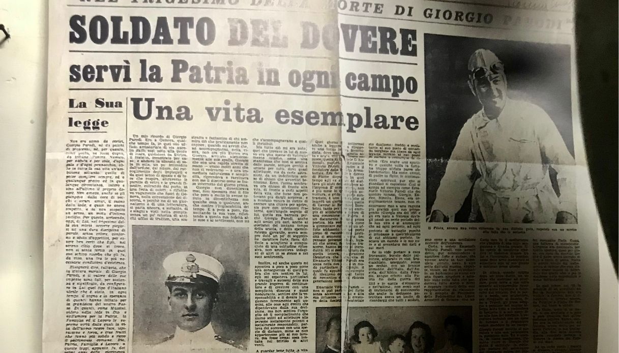 Il ritaglio di giornale che celebra il Parodi