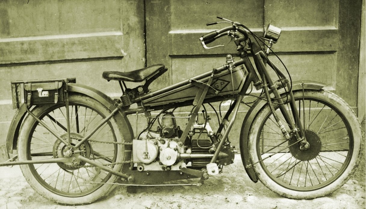 Prototipo GP, foto della prima moto
