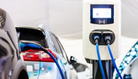 Auto elettriche nel 2022, le regioni italiane con più colonnine per la ricarica