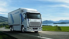 Primi camion a idrogeno in Germania