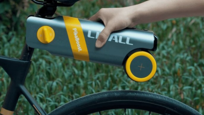 Il geniale kit che trasforma la bici in una e-bike
