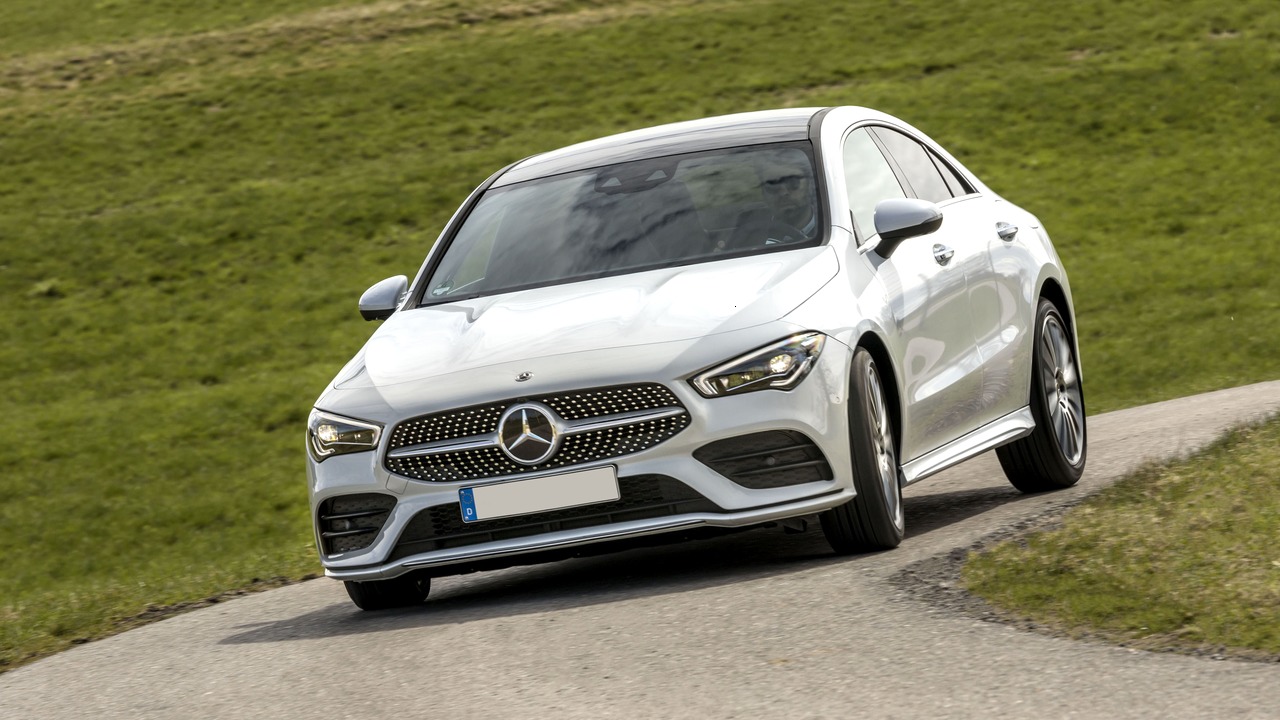 MERCEDES CLA Coupé Prezzi e Caratteristiche Pro & Contro Virgilio