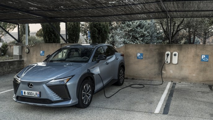 Lexus RZ Full Electric