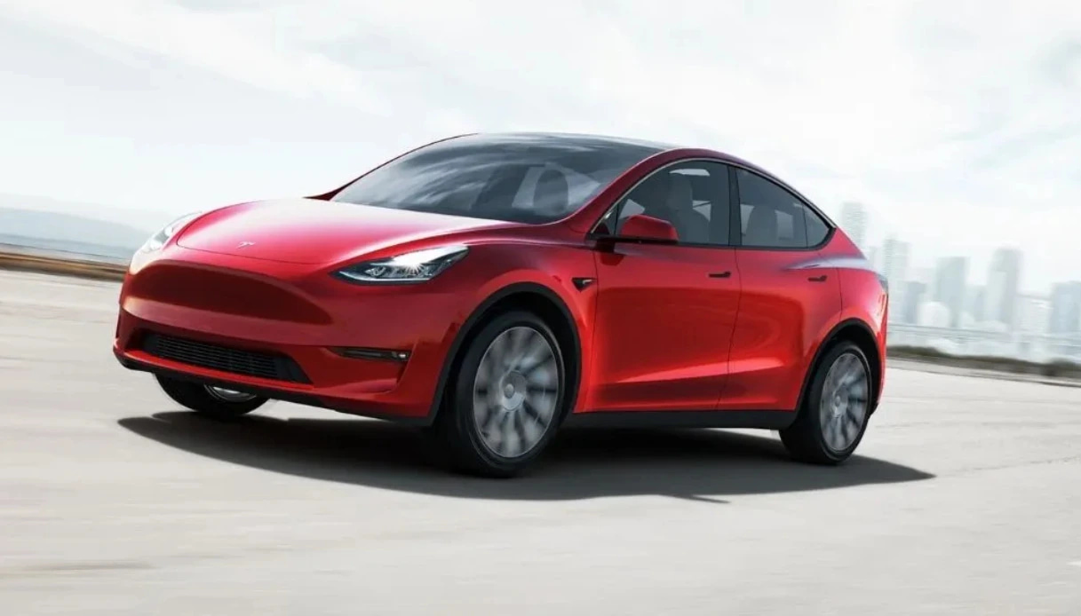 Tesla Model Y: è l'auto più venduta al mondo nel 2023