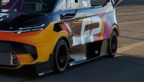 Ford presenta un van elettrico da 1.400 CV per la Pikes Peak