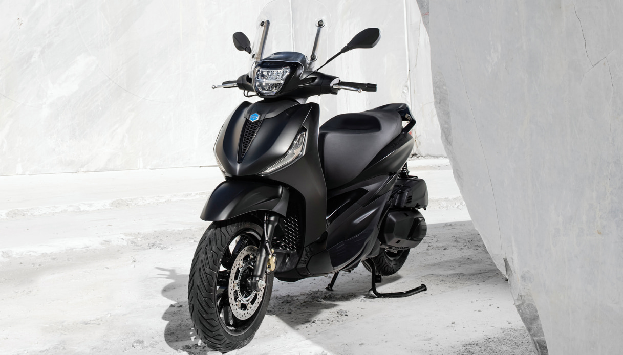 Il nuovo Piaggio Beverly Deep Black per il 2023