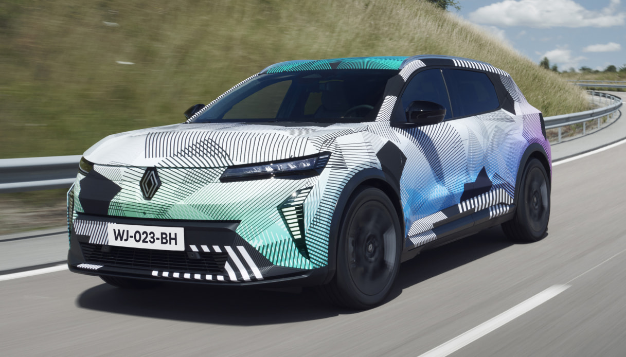 Renault svelerà a settembre il nuovo Scenic elettrico