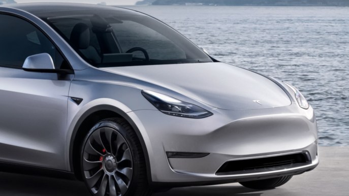 Tesla, una decisione che prende Fiat in contropiede