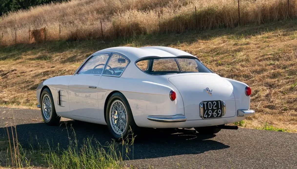 La Fiat più costosa al mondo: 8V Berlinetta Zagato 