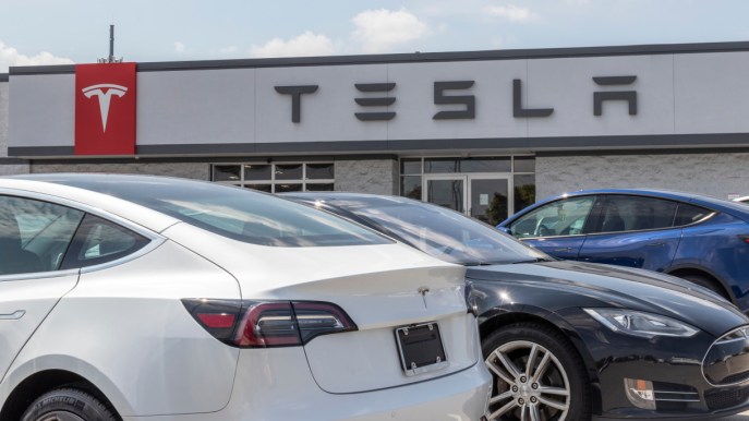 Tesla, Elon Musk vuole ridurre i prezzi e aumentare le vendite
