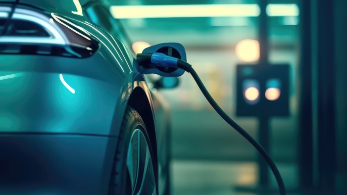 Germania: obbligo di colonnine elettriche nei distributori