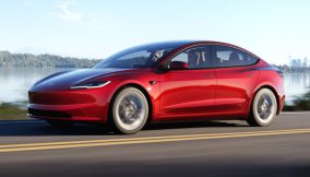 Tesla Model 3 restyling per il 2023