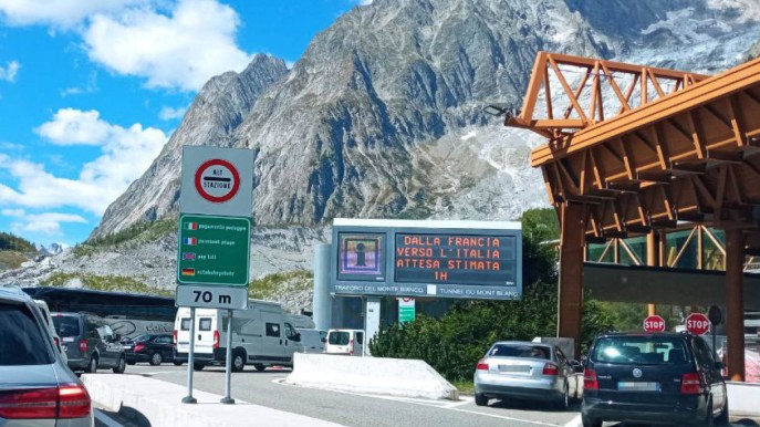 Accordo Francia-Italia: il traforo del Monte Bianco non chiude