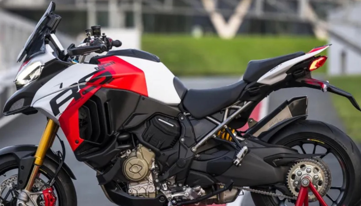 Ducati, l'intera gamma 2024 a EICMA 2023