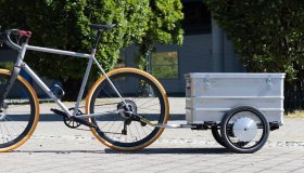 Paxxter, il nuovo e inusuale rimorchio elettrico per biciclette