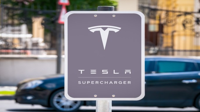 Svolta Tesla, accordo con un colosso dell’energia