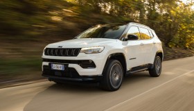 Jeep Compass MY24: aperti gli ordini per il SUV di successo