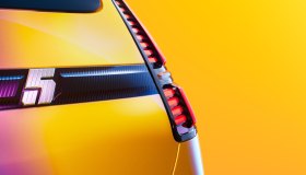 Renault 5 E-Tech Electric: dimensioni e prezzo