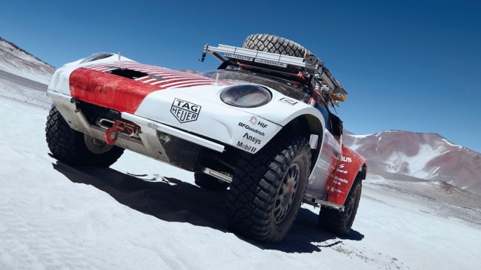 Una Porsche oltre i 6.700 metri di altitudine: è record