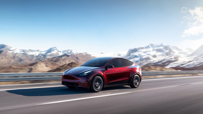 Aumentano i prezzi della Tesla Model Y: il nuovo listino