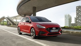 Hyundai aggiorna la gamma i30: ancora più elegante e tecnologica