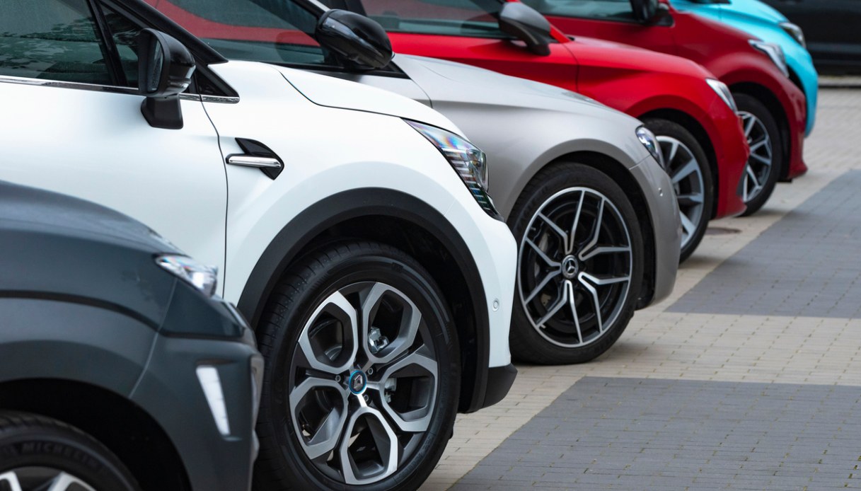 Mercato auto febbraio 2024, in Europa crescita del 10,1