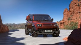 Land Rover Defender 2024, ancora più potenza e lusso all’avventura