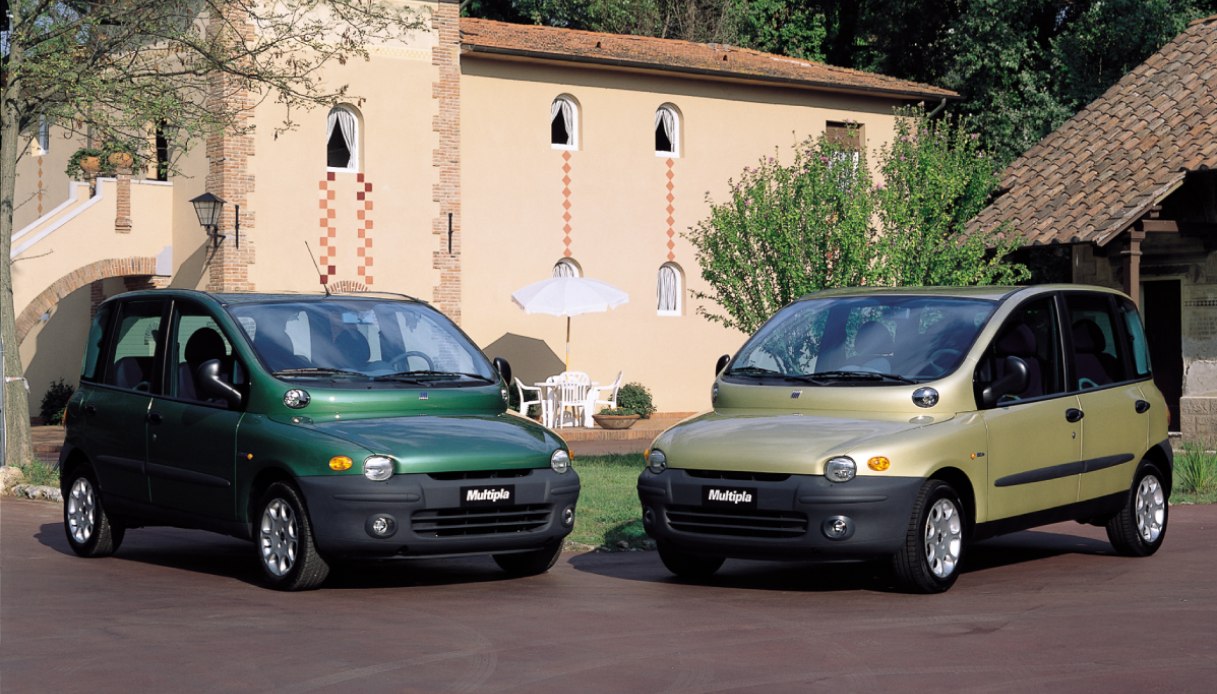 El Fiat Multipla, el coche más polémico de la historia, cumple 25 años