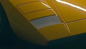 Tesoro nascosto, scopre Lamborghini e Ferrari nel garage della nonna