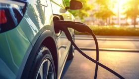 Crisi del settore auto, l’Europa frena sulle politiche green